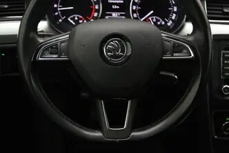 Škoda Superb, 1.6, 77 kW, дизель, механическая, передний привод