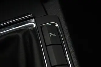 Škoda Superb, 1.6, 77 kW, дизель, механическая, передний привод