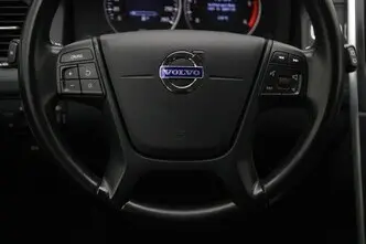 Volvo XC60, 2.0, 100 kW, diisel, manuaal, esivedu