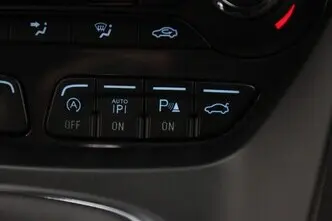 Ford Kuga, 1.5, 110 kW, bensiin, manuaal, esivedu