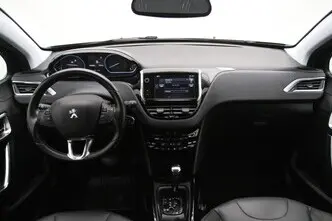 Peugeot 2008, 1.6, 88 kW, bensiin, automaat, esivedu