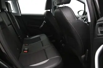 Peugeot 2008, 1.6, 88 kW, bensiin, automaat, esivedu