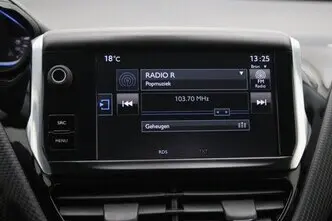 Peugeot 2008, 1.6, 88 kW, bensiin, automaat, esivedu