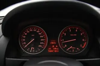 BMW X1, 2.0, 135 kW, bensiin, automaat, esivedu