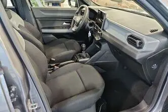 Dacia, 1.2, 103 kW, hibrīds, manuālā, priekšējā piedziņa