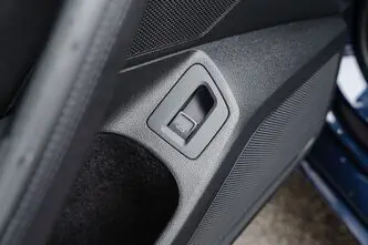 Volkswagen Passat, 2.0, 110 kW, bensiin, automaat