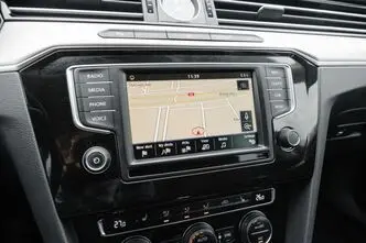 Volkswagen Passat, 2.0, 110 kW, bensiin, automaat