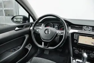 Volkswagen Passat, 2.0, 110 kW, bensiin, automaat
