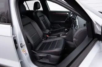 Volkswagen T-Roc, 1.5, 110 kW, bensiin, automaat, esivedu