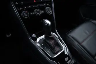 Volkswagen T-Roc, 1.5, 110 kW, bensiin, automaat, esivedu