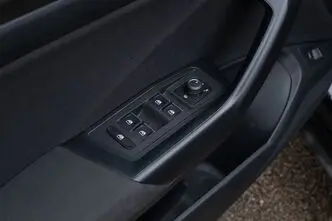 Volkswagen T-Roc, 1.5, 110 kW, bensiin, automaat, esivedu