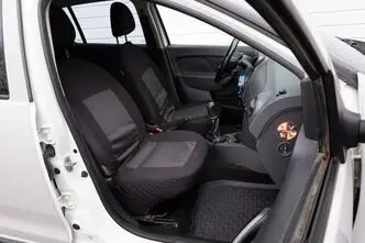 Dacia Sandero, 0.9, 66 kW, bensiin, manuaal, esivedu