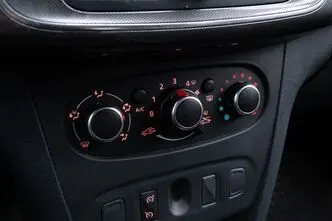 Dacia Sandero, 0.9, 66 kW, bensiin, manuaal, esivedu