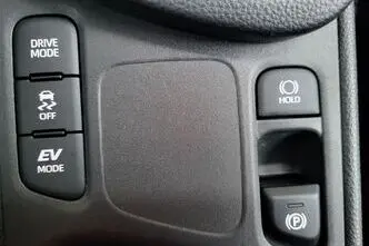 Toyota Yaris Cross, 1.5, 68 kW, hübriid, automaat, esivedu