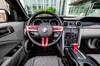 Ford Mustang, 4.0, 157 kW, bensiin, automaat, tagavedu