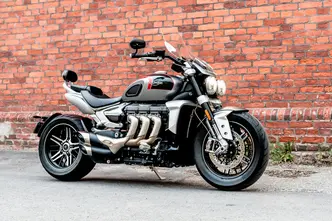 Triumph ROCKET 3 GT, 2.5, 122.8 kW, petrol, manual, rear-wheel drive