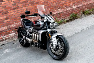 Triumph ROCKET 3 GT, 2.5, 122.8 kW, petrol, manual, rear-wheel drive