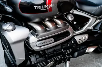 Triumph ROCKET 3 GT, 2.5, 122.8 kW, petrol, manual, rear-wheel drive