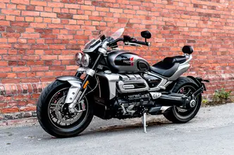 Triumph ROCKET 3 GT, 2.5, 122.8 kW, petrol, manual, rear-wheel drive