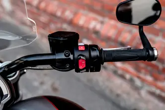 Triumph ROCKET 3 GT, 2.5, 122.8 kW, petrol, manual, rear-wheel drive