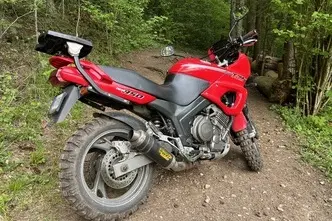 Yamaha TDM 850, 0.8, 57 kW, benzīns, manuālā, aizmugurējā piedziņa