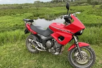 Yamaha TDM 850, 0.8, 57 kW, benzīns, manuālā, aizmugurējā piedziņa