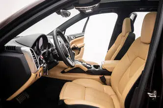 Porsche Cayenne, 3.0, 306 kW, automaat, nelikvedu