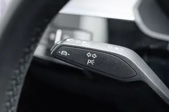 Audi e-tron, 300 kW, elekter, automaat, nelikvedu