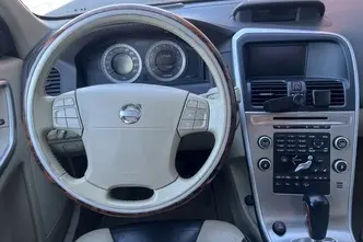 Volvo XC60, 3.0, 210 kW, petrol+lpg, automatic, four-wheel drive