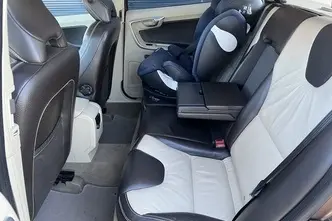 Volvo XC60, 3.0, 210 kW, petrol+lpg, automatic, four-wheel drive