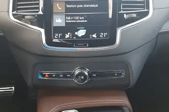 Volvo XC90, 2.0, 173 kW, гибрид, автомат, полный привод