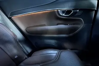 Volvo XC90, 2.0, 173 kW, гибрид, автомат, полный привод