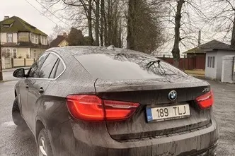 BMW X6, 3.0, 225 kW, petrol, automatic, four-wheel drive