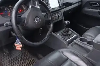 Volkswagen Amarok, 2.0, 120 kW, diesel, manual, four-wheel drive