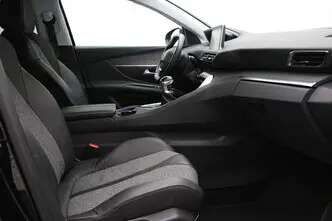 Peugeot 3008, 1.5, 96 kW, дизель, механическая, передний привод
