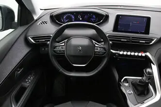 Peugeot 3008, 1.5, 96 kW, дизель, механическая, передний привод