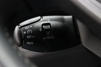 Peugeot 3008, 1.5, 96 kW, дизель, механическая, передний привод