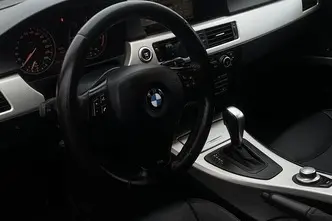 BMW 320, 2.0, 130 kW, diesel, automatic, rear-wheel drive