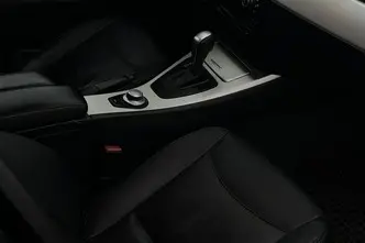 BMW 320, 2.0, 130 kW, diesel, automatic, rear-wheel drive