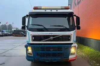 Volvo FM 460 8x4*4, 338 kW, diisel, manuaal