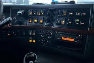 Volvo FM 460 8x4*4, 338 kW, diisel, manuaal