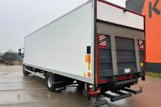 Volvo FL 210 4x2, 158 kW, diisel, automaat