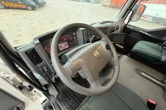 Volvo FL 210 4x2, 158 kW, diisel, automaat