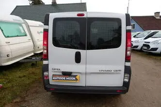 Opel Vivaro, 84 kW, дизель, механическая, передний привод