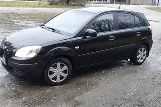 Kia Rio, 1.4, 71 kW, petrol, manual, front-wheel drive