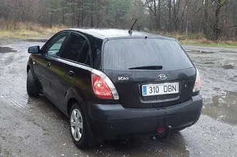 Kia Rio, 1.4, 71 kW, petrol, manual, front-wheel drive