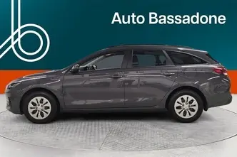 Hyundai i30, 1.5, 70 kW, bensiin, manuaal, esivedu