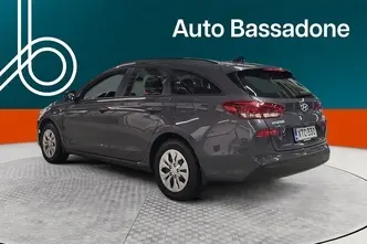 Hyundai i30, 1.5, 70 kW, bensiin, manuaal, esivedu