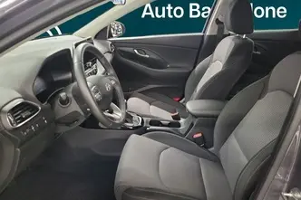 Hyundai i30, 1.5, 70 kW, bensiin, manuaal, esivedu