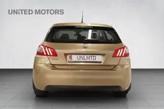 Peugeot 308, 1.2, 96 kW, bensiin, automaat, esivedu